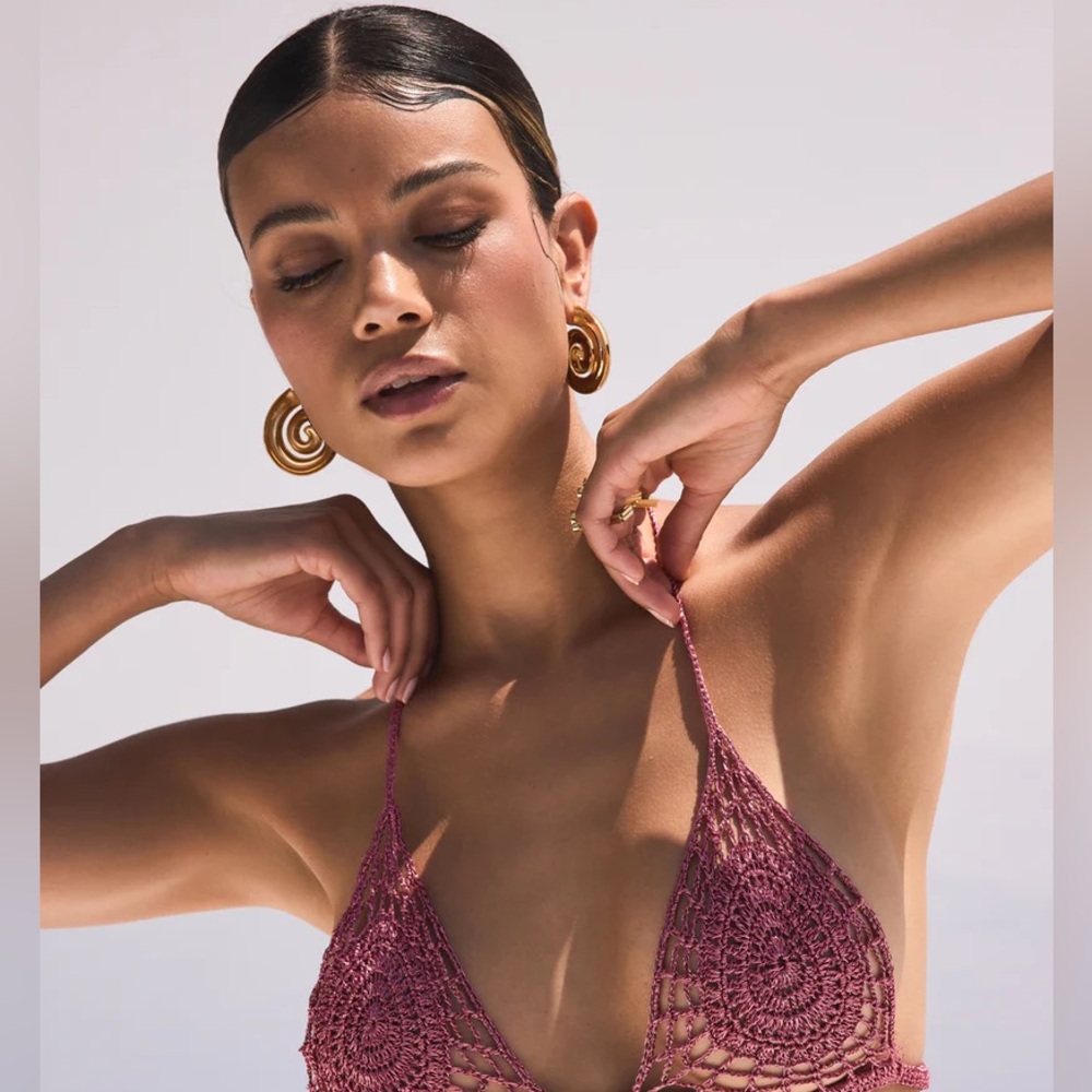 Cult G crochet bikini top in Blossom
